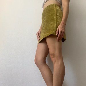 Crushed Velvet green/gold FREE PEOPLE skirt Cute and perfect for fall! Size 6
